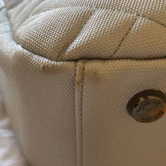 Lug Silver Attaché Tote Bag, EUC, Medium, Ample Storage, Travel Ready! Nice! - Picture 15 of 17